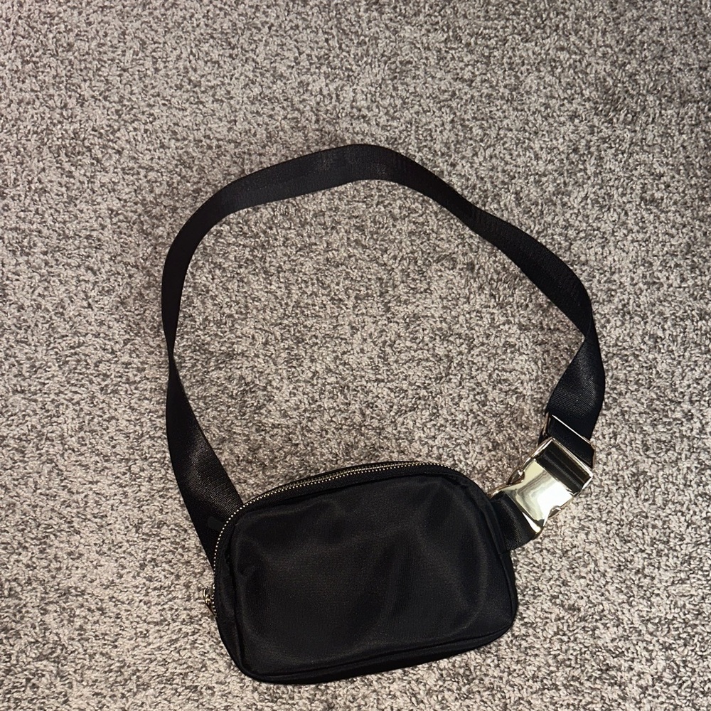 Crossbody bag